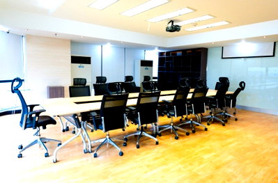 Office for rent Srinakharinwirot University Prasanmit Campus : Office for rent Soi Ekkamai SSP Tower             Size: 398 square meters 
