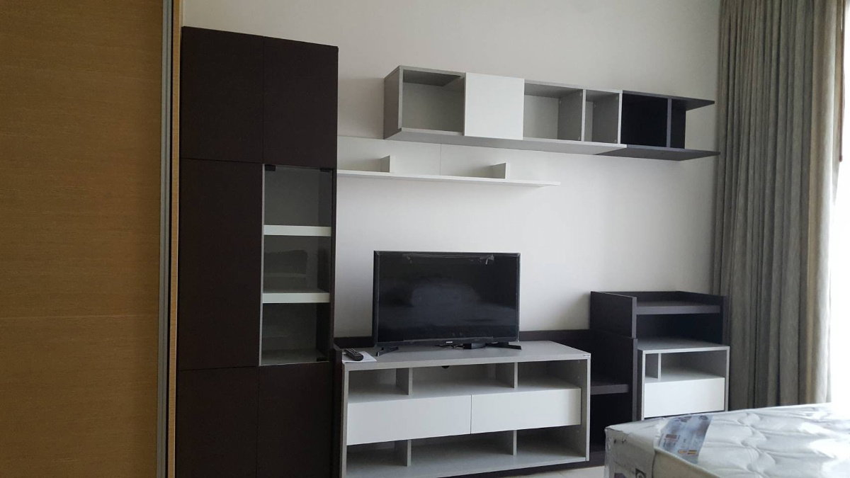 รูป Loft Ekamai studio bts Ekkamai for rent - รูปที่ 4/12
