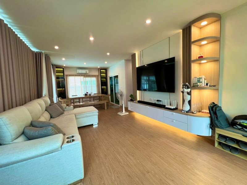 รูป ขายบ้านเดี่ยวสวยหรูแถมเฟอร์ทั้งหลัง ม.ศุภาลัยวิลล์ ศรีราชา, ชลบุรี - รูปที่ 2/20