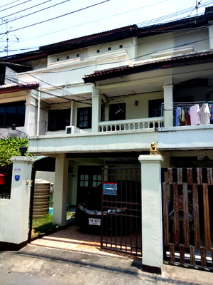 ทาวน์โฮม ลาดพร้าว 71 : ขาย โฮมทาวน์ ออฟฟิส 4 ห้องนอน 2 ห้องน้ำ (S03-1792S) 