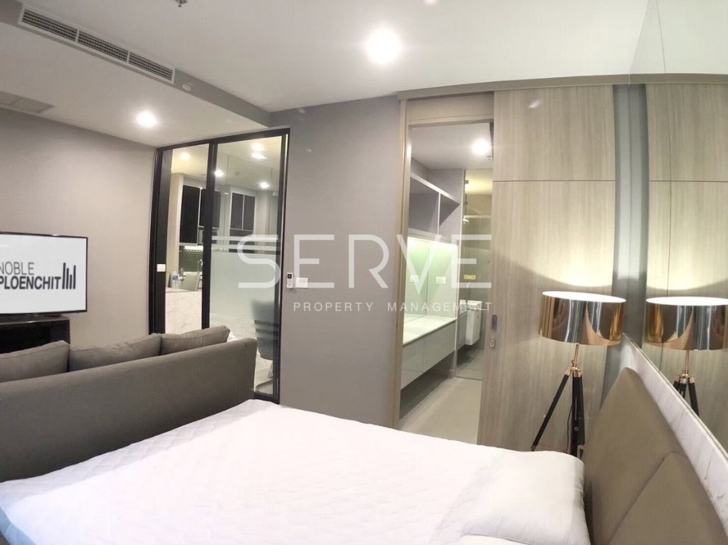รูป 🔥35K🔥- สตูดิโอ กั้นห้องเป็นสัดส่วน ห้องใหญ่ แต่งสวยมาก วิวสวน คอนโดเชื่อมต่อเข้า BTS เพลินจิต ที่ Noble Ploenchit / ให้เช่าคอนโด - รูปที่ 2/13