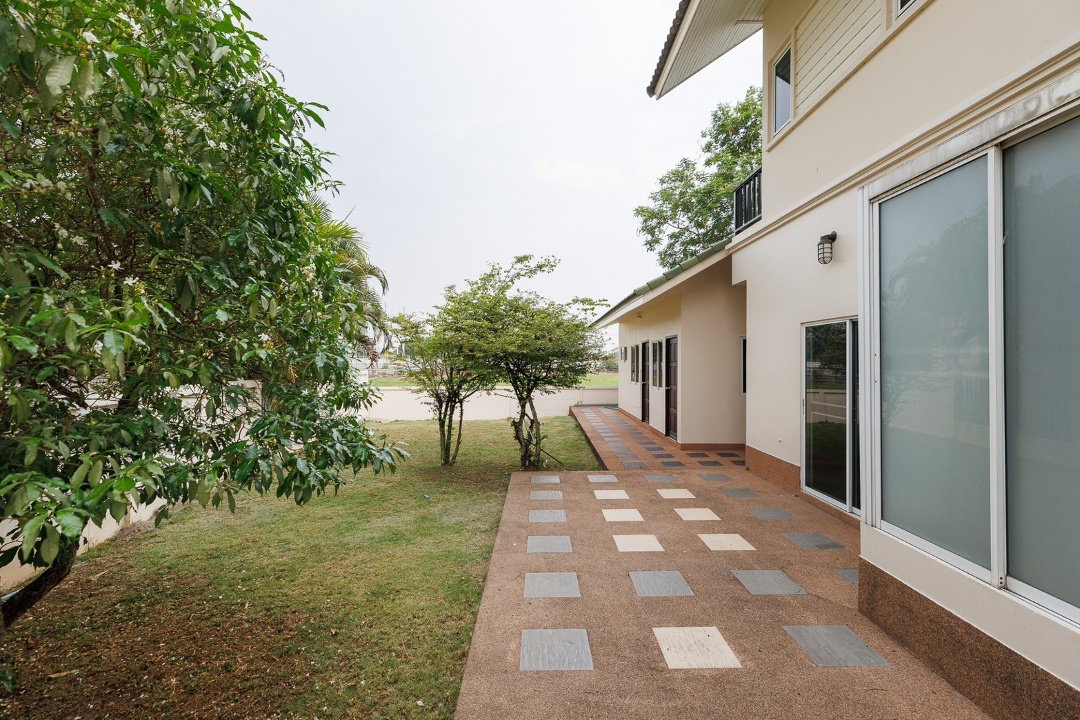รูป ให้เช่าบ้านในโครงการ ล้านนา ไพน์เนอรี่โฮม ใกล้โรงเรียนนานาชาติหลายแห่ง - RW004622 - รูปที่ 12/30