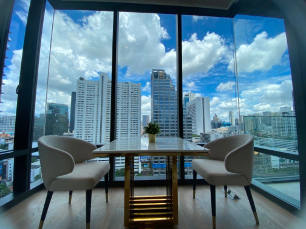 รูป Ashton Silom【𝐒𝐄𝐋𝐋 & 𝐑𝐄𝐍𝐓】🔥ห้องสุดหรู กว้างมาก ใจกลางเมือง เฟอร์นิเจอร์ครบครัน ใกล้ BTS ช่องนนทรี พร้อมอยู่!!🔥 ติดต่อไลน์ไอดี: @hacondo - รูปที่ 8/8