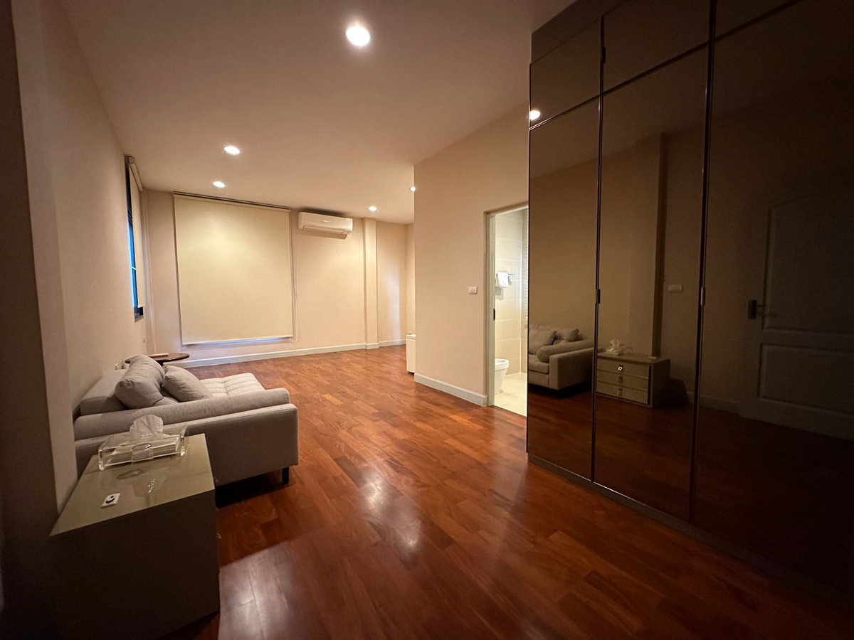 รูป ขายบ้าน หมู่บ้านแกรนด์บางกอก บูเลอวาร์ด รัชดา-รามอินทรา 2 - รูปที่ 24/33