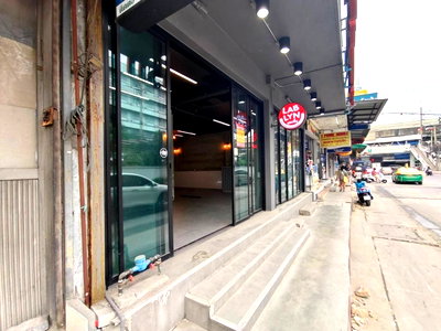 Home office for rent : OGHP103 Home office for rent, commercial building, Soi Ramkhamhaeng 24, 1 floor, 24 sq m., us 96 sq m. 1 bedroom, 1 bathroom, 65,000 baht 064-959-8900
