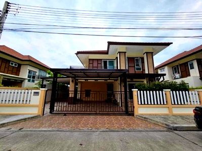 บ้านเดี่ยวให้เช่า :  🏠📌 ปล่อยเช่า บ้าน โครงการ ล้านนา เมอริเดียน  💵 33,000 บาท / เดือน