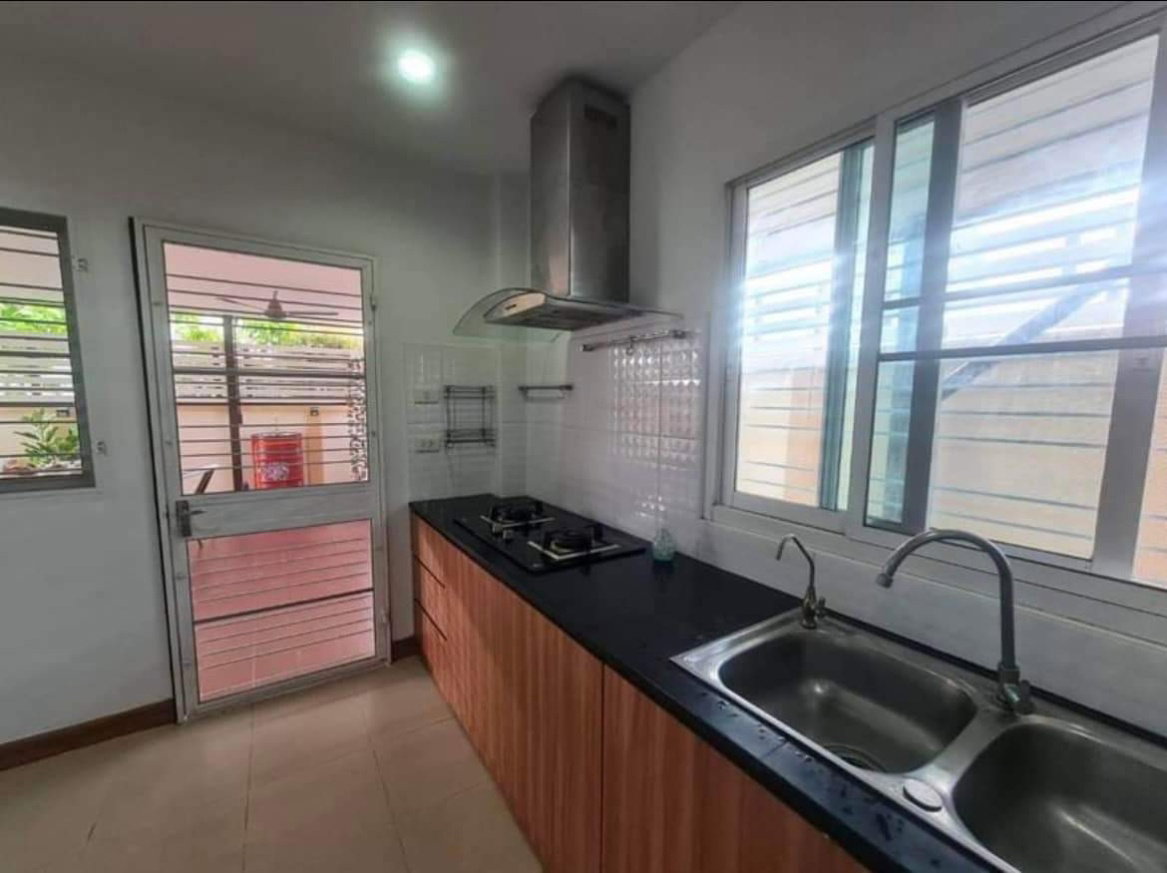 รูป  🏠📌 ปล่อยเช่า บ้าน โครงการ ล้านนา เมอริเดียน  💵 33,000 บาท / เดือน - รูปที่ 4/40