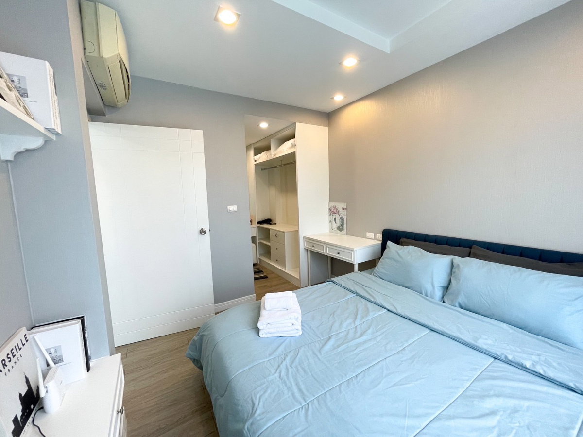 รูป ขายคอนโด เดอะ บลูเอ็กซ์ คอนโดมิเนียม บางแสน 081-654-9151 ห้องสวยมาก - รูปที่ 2/9