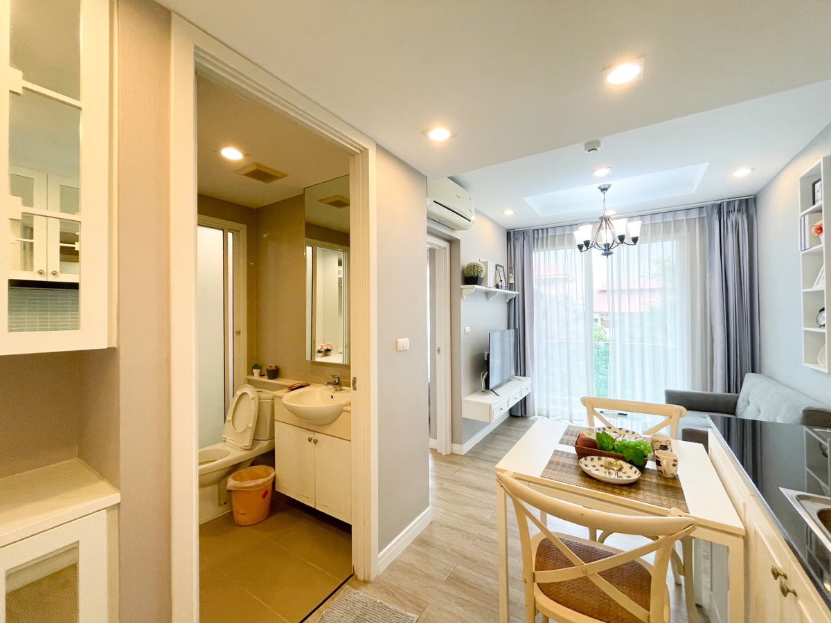 รูป ขายคอนโด เดอะ บลูเอ็กซ์ คอนโดมิเนียม บางแสน 081-654-9151 ห้องสวยมาก - รูปที่ 4/9