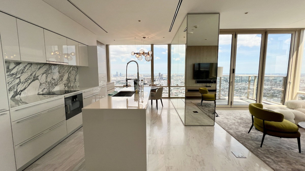 รูป ขายห้อง Four Season Private Residence 117 ตรม. 2 ห้องนอน 3 ห้องน้ำ - รูปที่ 2/26
