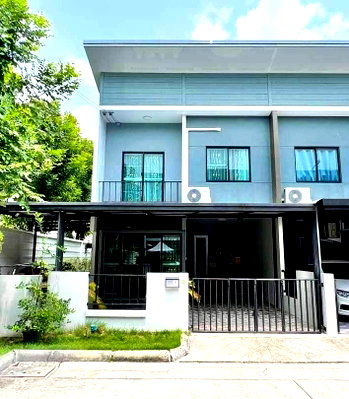 Townhouses for sale Save one Go Srisamarn : Townhome for sell Areeya The Color Village Ready to move in. If interested, contact Line @goodmanpro or call 0999029192.