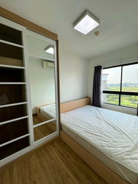 P-136216 ต้องการขายคอนโด อีส พระราม 2 Samae Dam, Bang Khun Thian, Bangkok Line Id: @easythaihome 085-592-2897