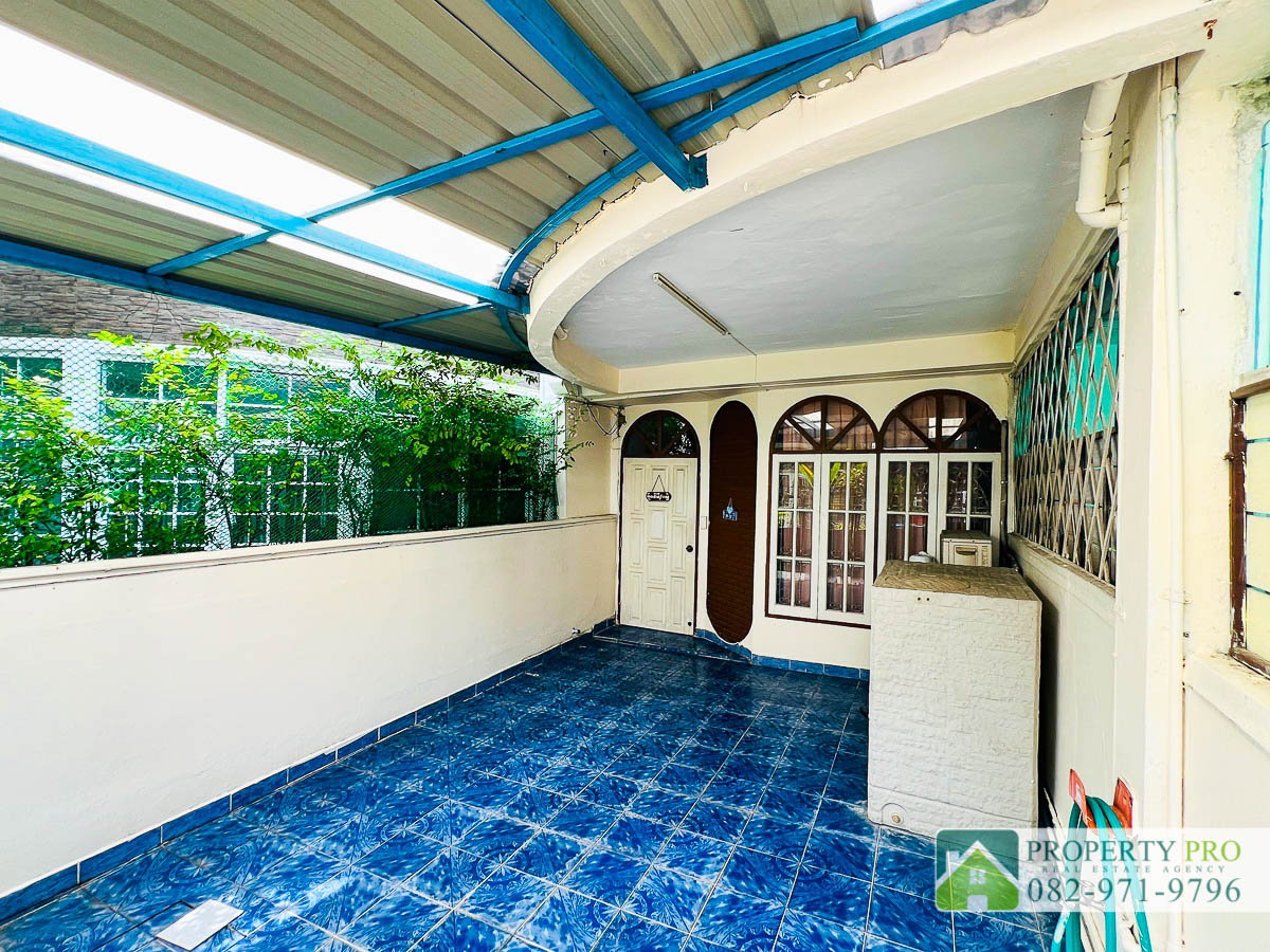 picture TownHouse for Sale Asoke Villa Ratchadaphisek Soi 3, 3 Bedroom 22 sqw 92 sqm good location Near MRT Rama 9, Huaikhwang, Din Daeng : VW24S-002  - 17/19