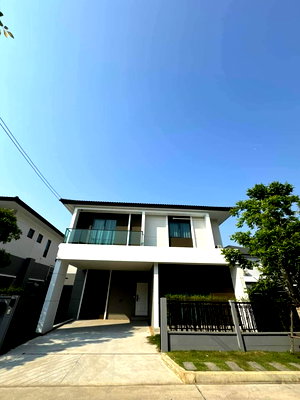 บ้านเดี่ยวให้เช่า : Centro Vibhavadi House available for rent, Cozy house with vibrant environment. Fully furnished with all appliances. Ready to move in