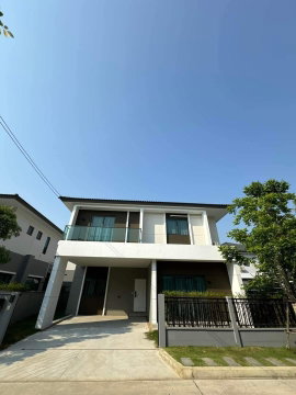 Centro Vibhavadi House available for rent, Cozy house with vibrant environment. Fully furnished with all appliances. Ready to move in