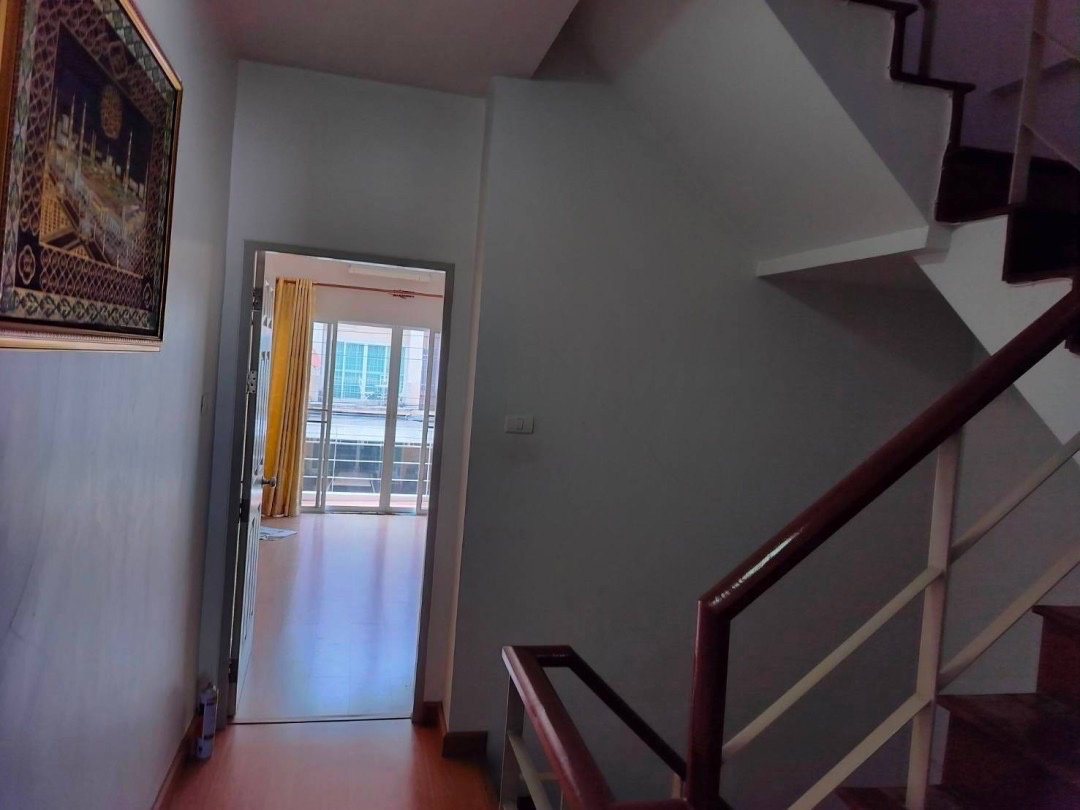 รูป S2790 ขายทาวน์โฮม 3 ชั้น หมู่บ้านธนาภิรมณ์ ข้างโลตัสศรีนครินทร์ - รูปที่ 18/19