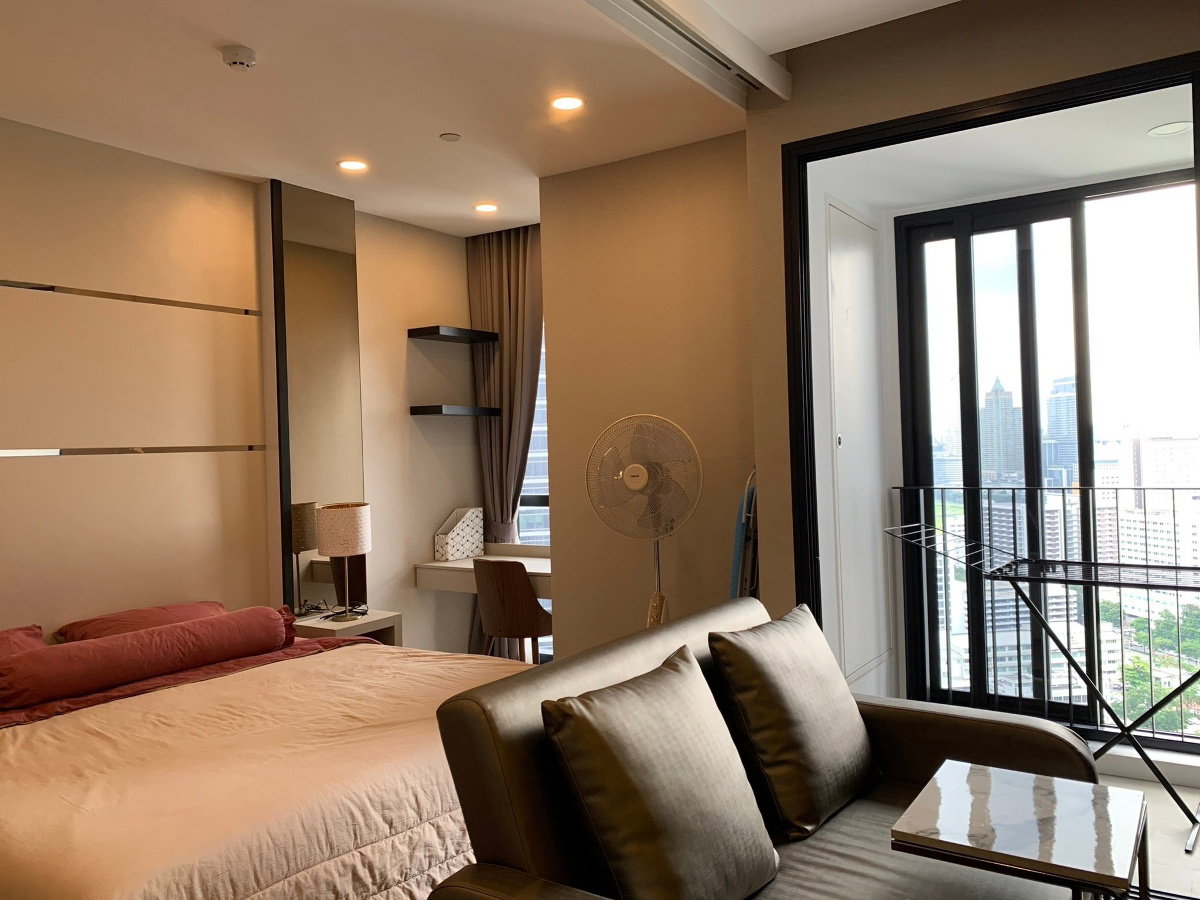 รูป Ashton Chula - Silom【𝐑𝐄𝐍𝐓】🔥ห้องโทนสดใส เรียบหรู เฟอร์/เครื่องครบเวอร์ ใกล้MRTสามย่าน 🔥 ติดต่อไลน์ไอดี: @hacondo - รูปที่ 2/6