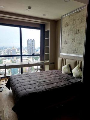คอนโดให้เช่า : Ashton Chula - Silom【𝐑𝐄𝐍𝐓】🔥ห้องใหญ่ ตกแต่งจัดเต็ม หรูหราไฮโซ วิว Paronama หลักล้าน ใกล้MRTสามย่าน 🔥 ติดต่อไลน์ไอดี: @hacondo