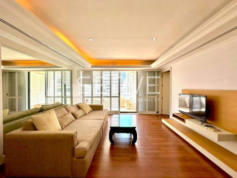 🔥Family Size Condo 75K -  2 Beds 3 Baths with Bathtub 123.5 sq.m. Good Location BTS Chit Lom 200 m. at Somkid Gardens Condo / For Rent