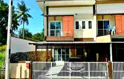 ทาวน์โฮม ม.เกษตรศาสตร์ ศรีราชา : ขายทาวน์โฮม 2 ชั้น หมู่บ้านสายใย 4 ศรีราชา ชลบุรี 