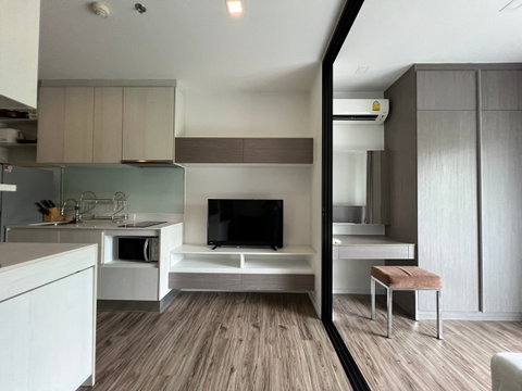 คอนโดสไตล์ญี่ปุ่น วิวภูเขา~ ใกล้โรบินสันศรีราชา