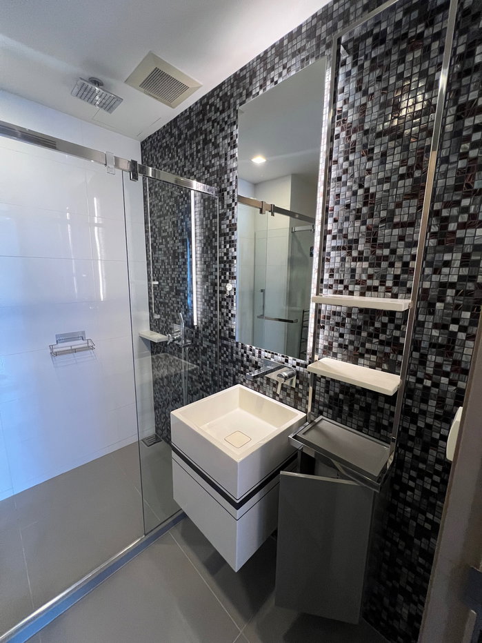picture The Room Rama 4 for Sell 7M, price includes everything. - 8/9