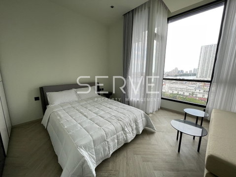Studio 26.2 sq.m. High Fl. River view Good Location Close to Asiatique Riverfront at Chapter Charoennakhon Riverside Condo / For Sale