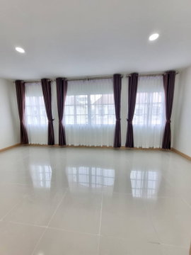ให้เช่า โฮมออฟฟิศ 4ชั้น 6 นอน 6น้ำ พร้อมอยู่ รีโนเวดใหม่ สวยงาม เพียง50000ต่อเดือน (ไม่รวมจดทะเบียน) ทักไลน์ paolin1