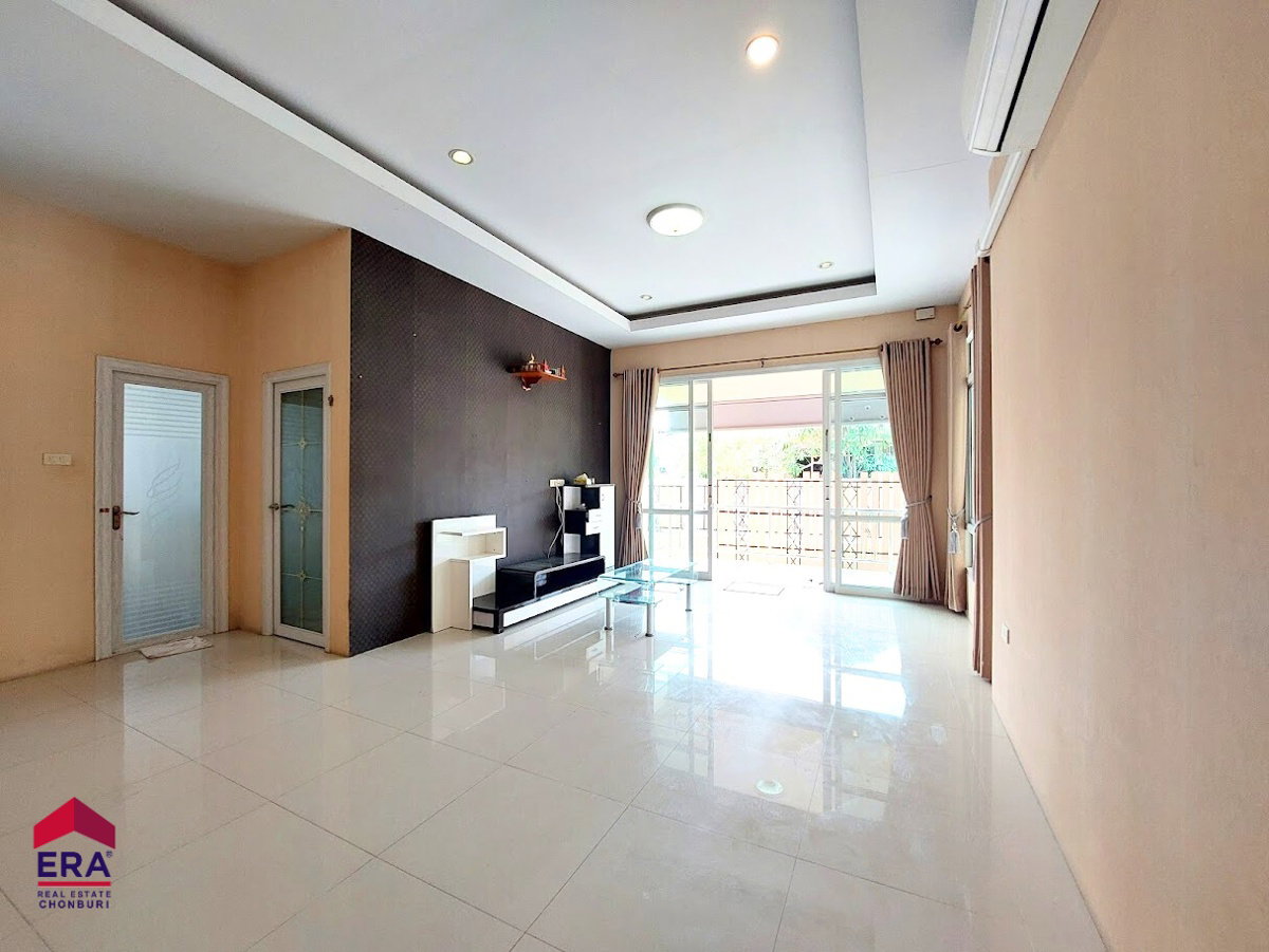 รูป  ขาย บ้านเดี่ยวพร้อมอยู่ เนื้อที่ 82 ตรว.หมู่บ้าน โชคชัยวิลเลจ 10 ถ.พรประภานิมิตร พัทยาเหนือ(23440) - รูปที่ 14/25