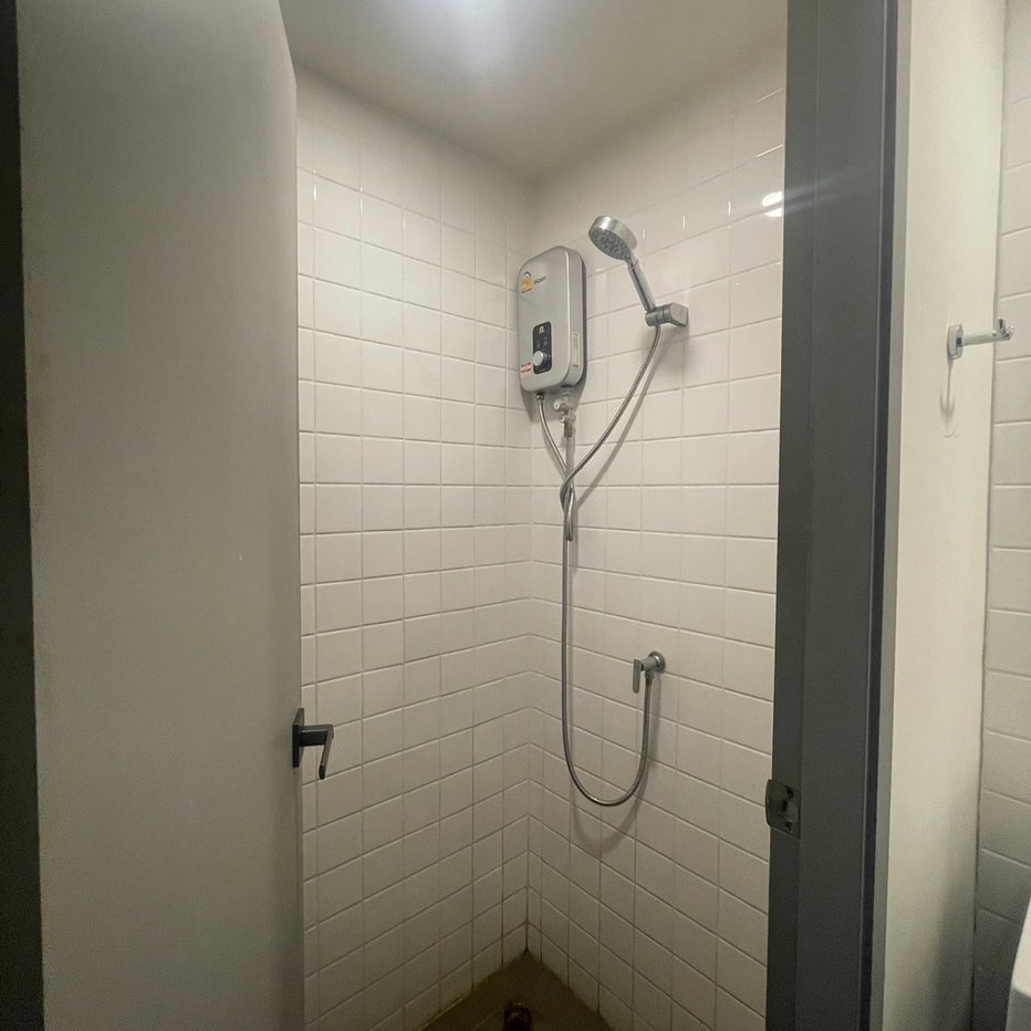 รูป 📢 ให้เช่า!!! ATTITUDE BU CONDOMINIUM เฟอร์+เครื่องใช้ไฟฟ้าครบ ใกล้ ม.กรุงเทพฯ รังสิต👍👍👍 - รูปที่ 8/9