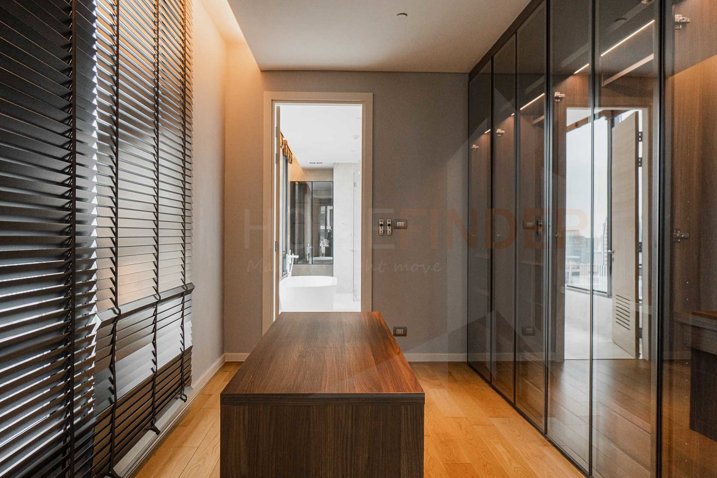 รูป Sindhorn Residence 3 bedrooms, for sale - รูปที่ 5/22