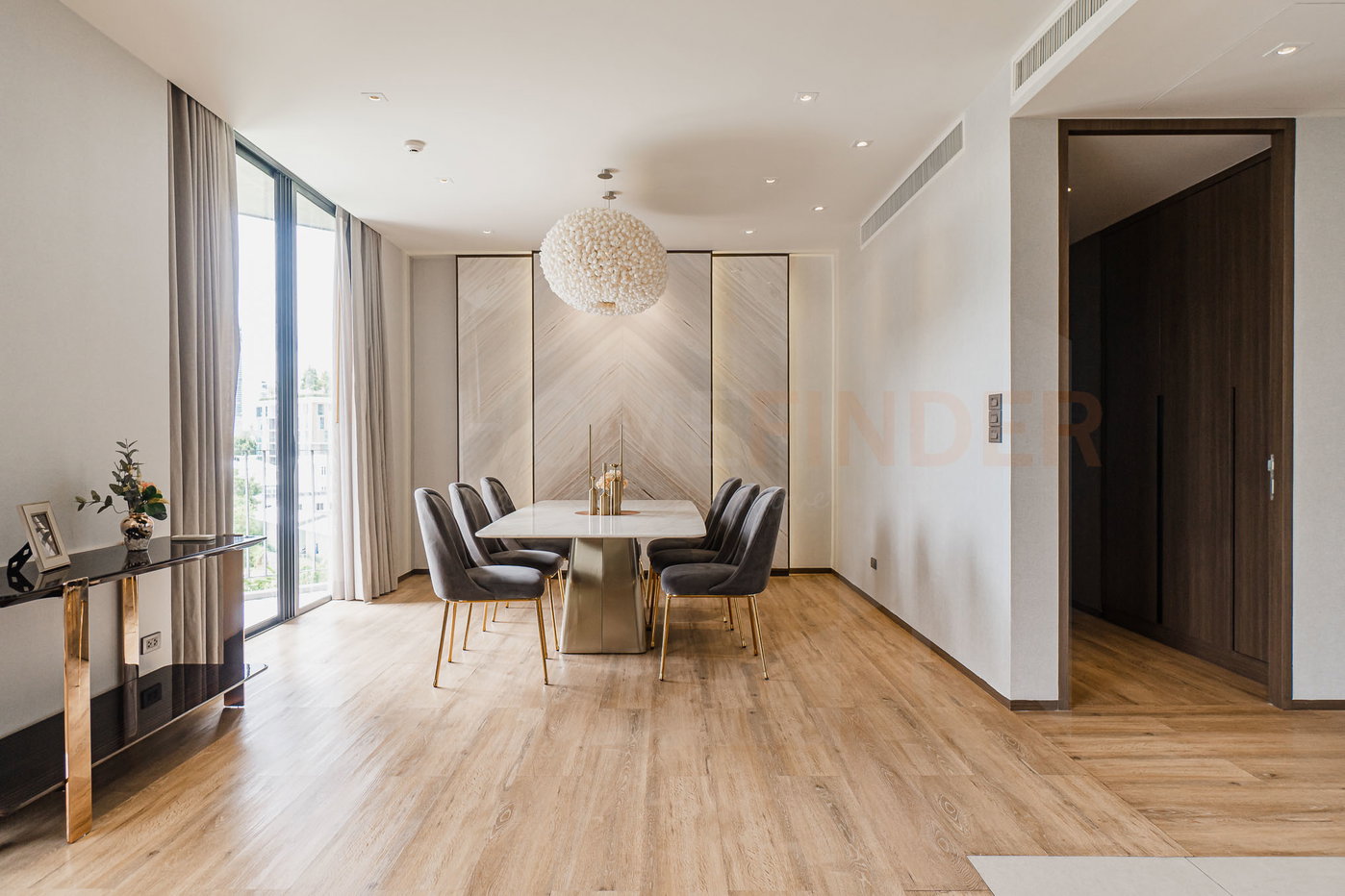 รูป Raveevan Space 3 bedrooms, for rent - รูปที่ 7/12