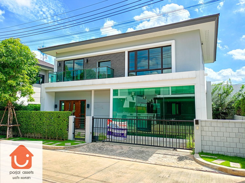 Houses for sale : 4BR House for sale, THE CITY Ramintra 2