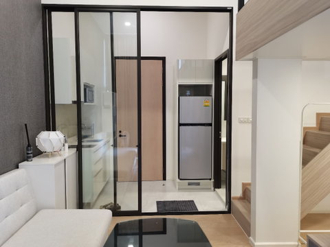 Chewathai Asoke 1 Bedroom available for rent, Cozy living with high floor unblocked view. 20K only