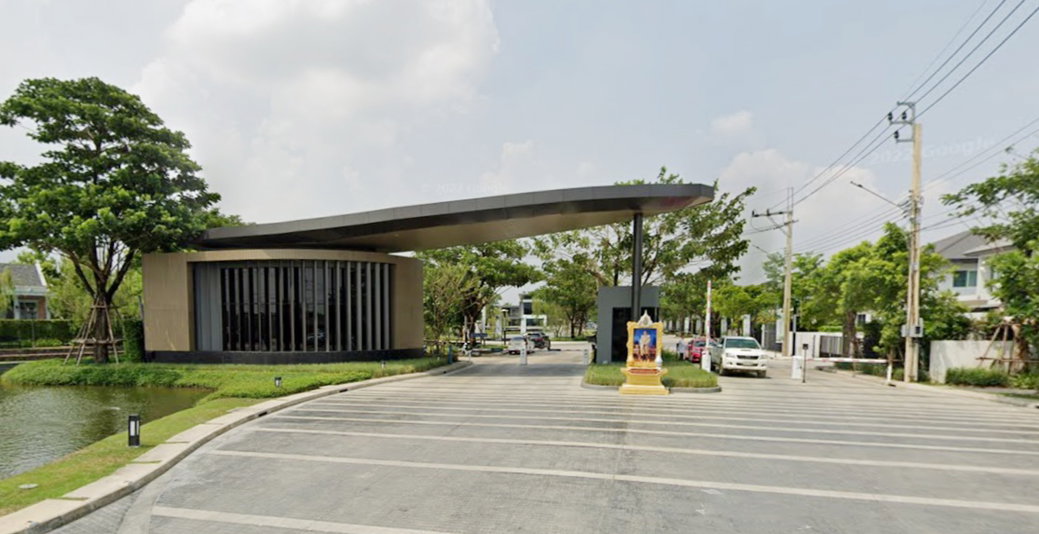 Project Mantana Srinakarin - Romklao Picture - 1/13