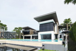 Project Mantana Srinakarin - Romklao Picture - 3/13