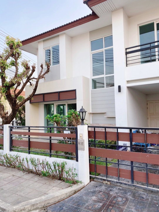 รูป ให้เช่า บ้านใกล้โรงเรียนนานาชาติ ติดถนนซุปเปอร์ เชียงใหม่ - RW004796 - รูปที่ 4/35