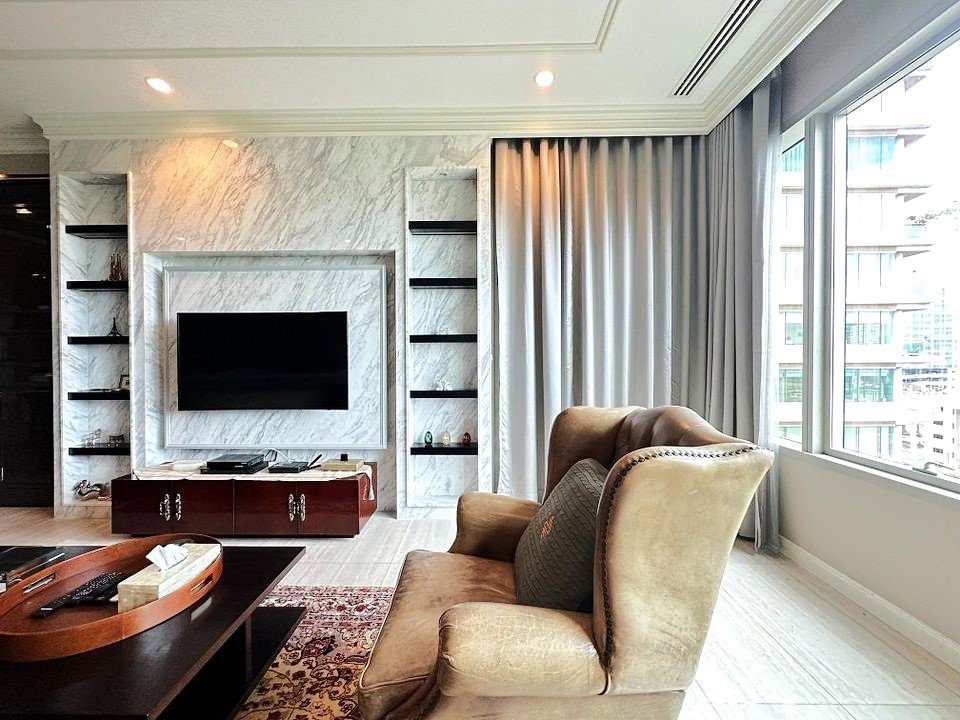 รูป Penthouse For Rent 185 Ratchadamri🎉 2 Beds 2 Baths 🎉LineID : @Habitant (with@ In front) - รูปที่ 5/6