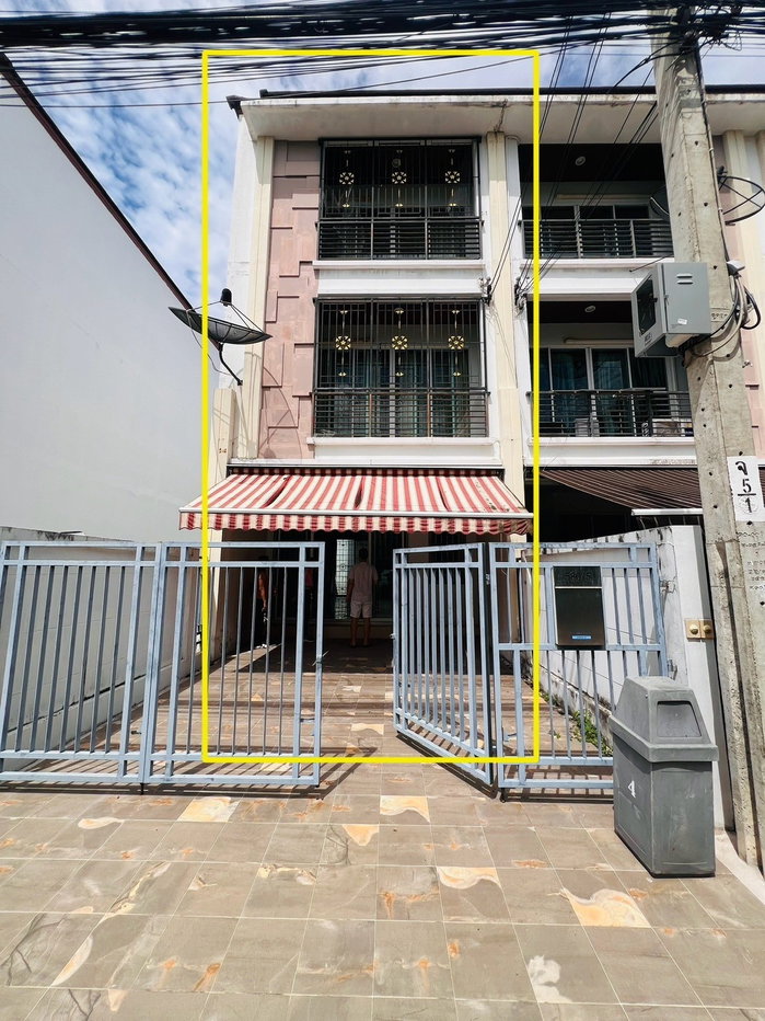 รูป ขายทาวน์เฮ้าส์ บ้านกลางเมือง ลาดพร้าว87 3นอน3น้ำ หลังมุม 【T.080-9364926】 - รูปที่ 2/16