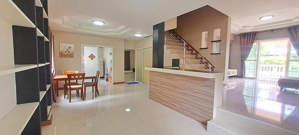 รูป ขายบ้านหลังใหญ่ ในโครงการ บ้านสวย เฟอร์นิเจอร์ครบ พร้อมเข้าอยู่ - SW001295 - รูปที่ 5/10