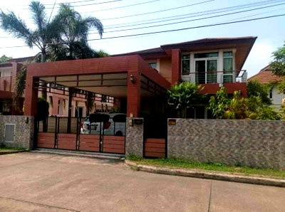 Houses for sale : 2-storey second-hand detached house, The Boulevard Sriracha, Chonburi project