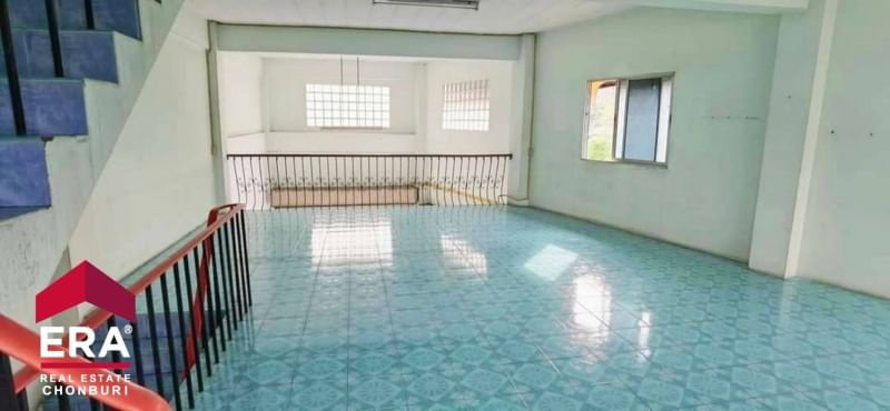 รูป ขาย อาคารพาณิชย์ ติดถนน 2 ด้าน เด่น เห็นชัดทั้งตึก โซนศรีราชา (HL.25787) - รูปที่ 3/16