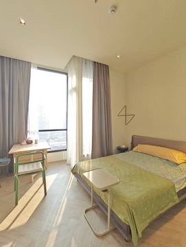for rent Chapter CharoenNakorn. Studio 25sq.m. Line id: @pfagent