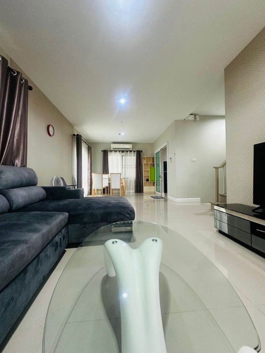 รูป ให้เช่า  บ้านสวย อยู่ในโครงการใกล้บิ๊กซีแม่เหียะ เชียงใหม่ - RW004875 - รูปที่ 3/25