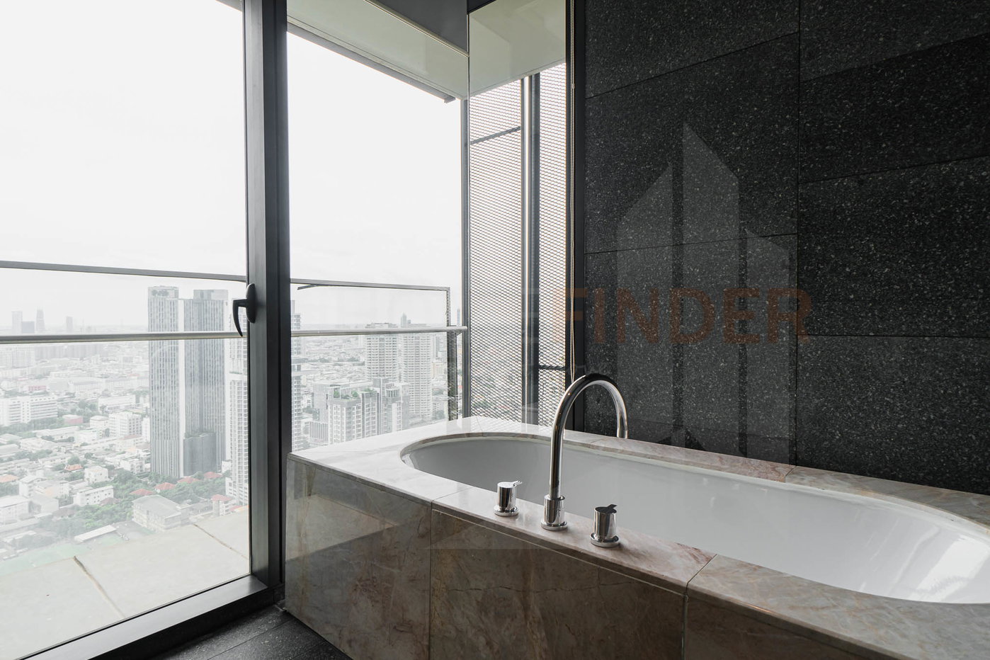 รูป The Met 4 bedrooms, for rent - รูปที่ 12/15