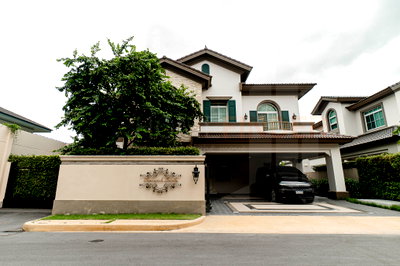 เช่าบ้านเดี่ยว ถนนเทพรักษ์ : Nantawan Ramintra-Paholyothin 50 4 bedrooms, for rent