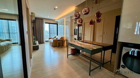 ขาย!!! คอนโดหรู ใจกลางกรุงเทพ Life Asoke  หุ้องมุม 2 ห้องนอน 2 ห้องน้ำ 