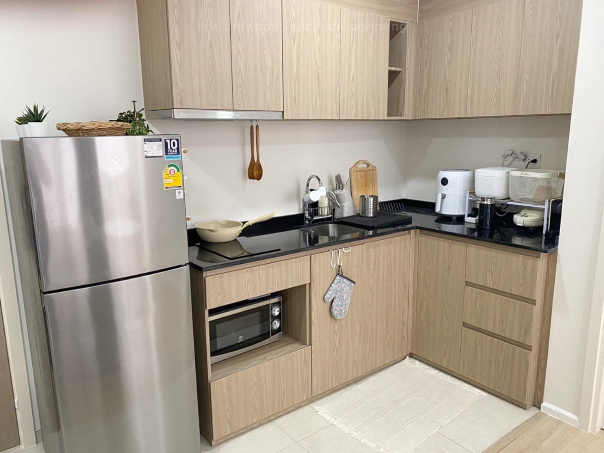 picture #A262 For rent Chambers On-nut station - 8/10