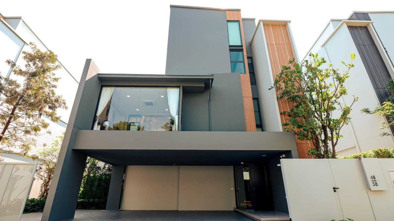 Houses for sale : LTH10721– House FOR SALE VIVE Krungthep Kreetha Size 85 Sq.w. 2 beds 2 baths Near MRT Hua Mak ONLY 49MB