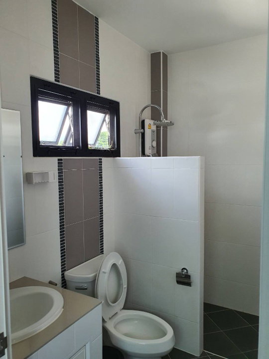 รูป ให้เช่า บ้านเดี่ยวสองชั้น 3 นอน 3 น้ำ ในโครงการชื่อดัง เชียงใหม่ - RW004941 - รูปที่ 10/27